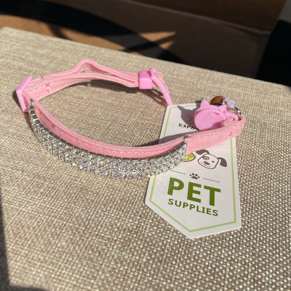 Small cat collar with rhinestones